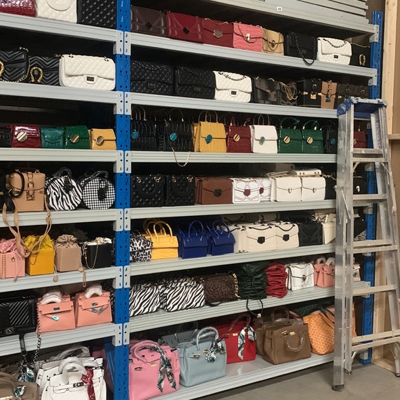 Chevron Quilted Detail with Buckle Closure Chain Strap Shoulder Bag in White - Picture 9 of 9